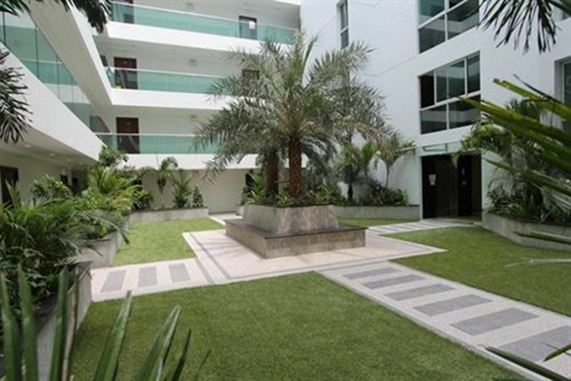 Laguna Bay 1 By Pattaya Sunny Rentals Экстерьер фото