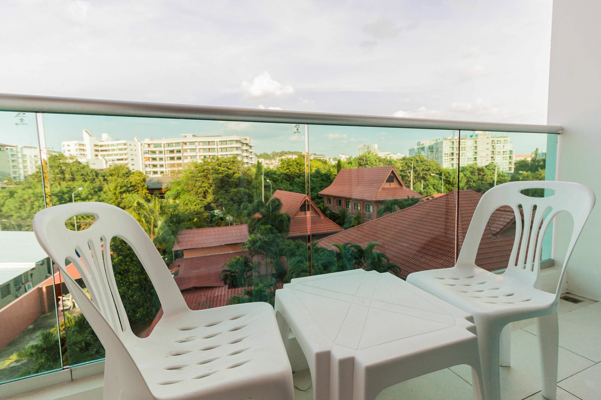 Laguna Bay 1 By Pattaya Sunny Rentals Экстерьер фото